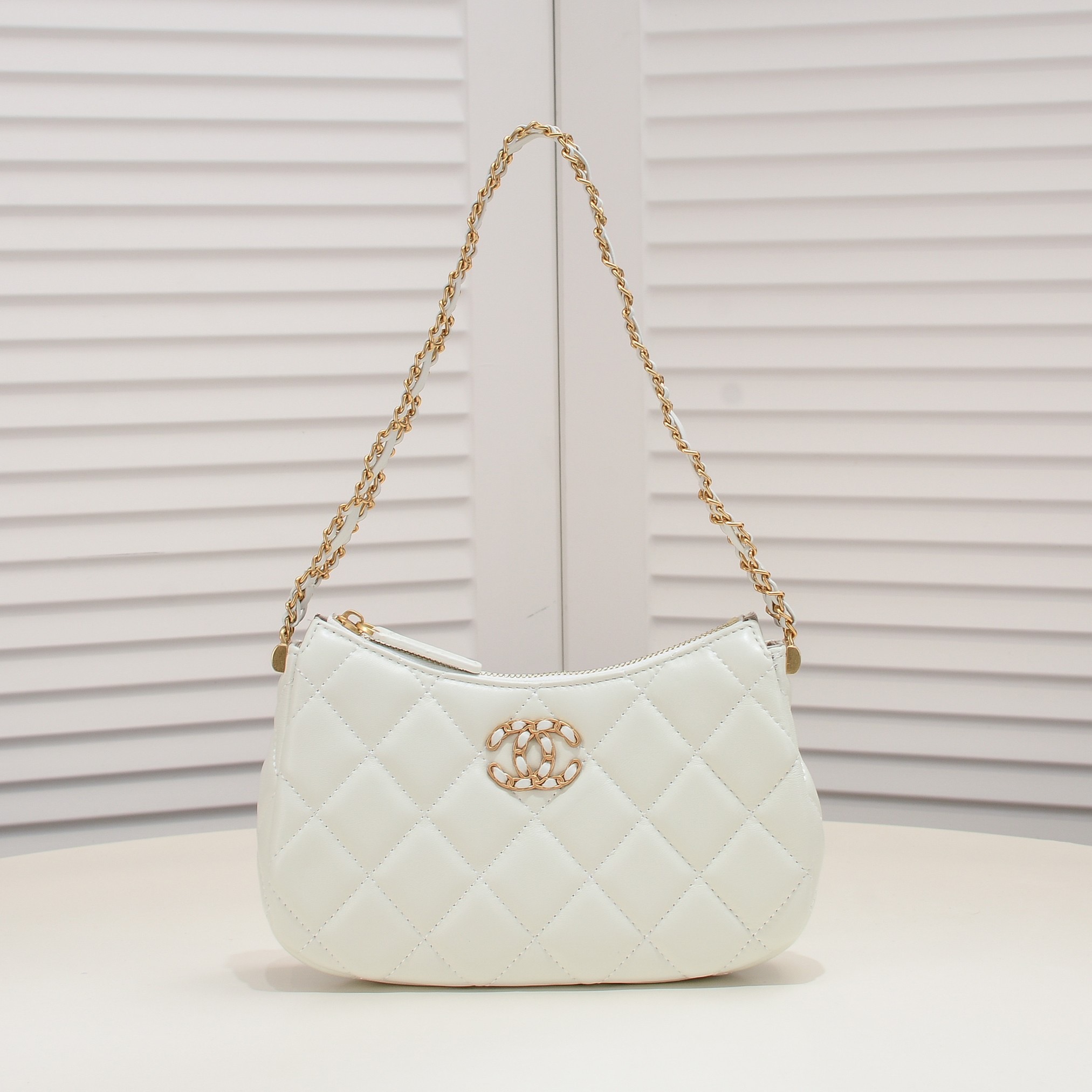 Chanel 23K Double C Hobo Chain Shoulder Bag Handbag - Image 5