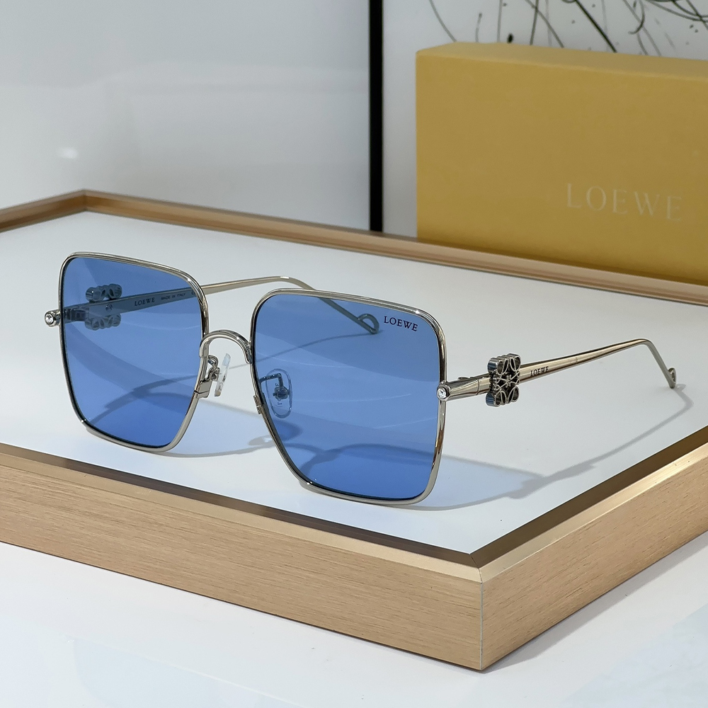 Loewe Metal Frame Sunglasses Top Quality - Image 1