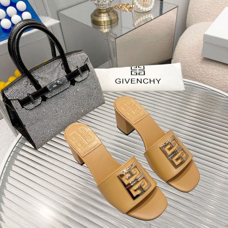 Givenchy Leather Fashion Muggles  Slide Sandal - Image 3