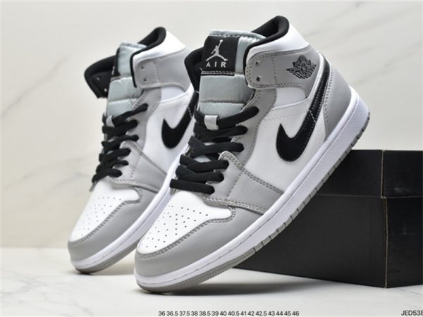 Jordan 1 Mid Light Smoke Grey 554724-092