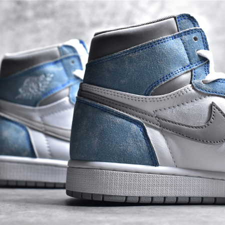 Jordan1 High OG &ldquo;Hyper Royal" - Image 10