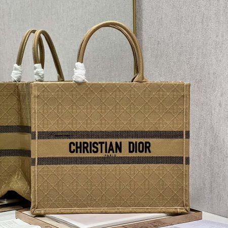 Dior Book Tote Large Natural Cannage Raffia - Image 1