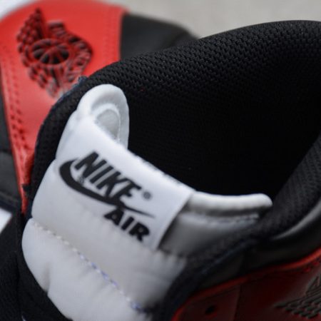 AIR JORDAN 1 High OG Black Toe white/ black-varsity red 555088-125 - Image 7