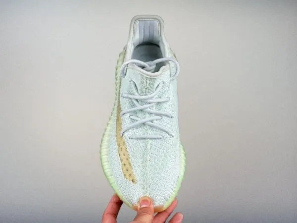 Yeezy350 Boost V2 “ Hyperspace"