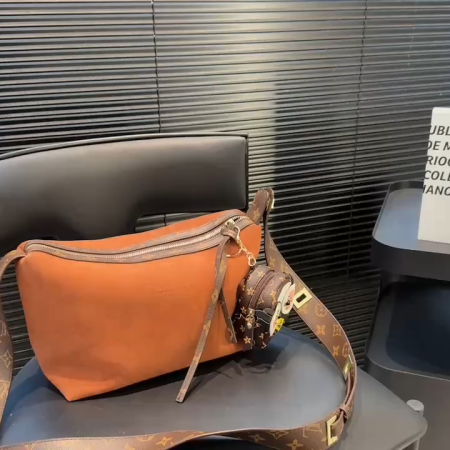 LV Suede Hobo Bag - Image 5