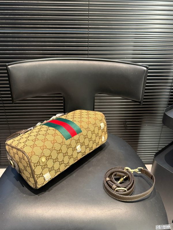 Gucci Handle Bag