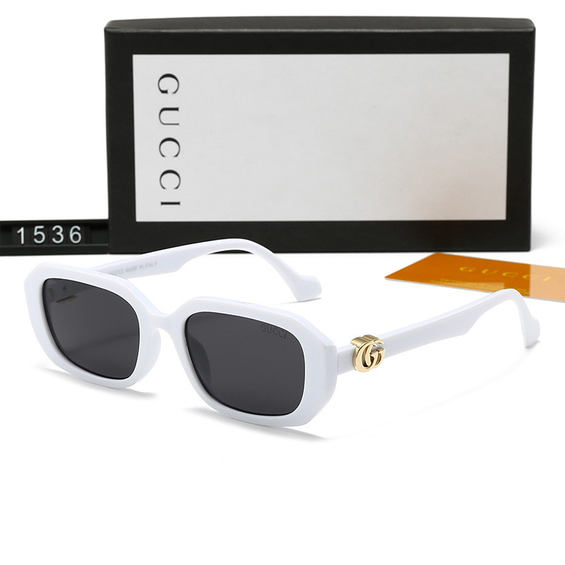 Gucci Fashionable Sunglasses - Image 2