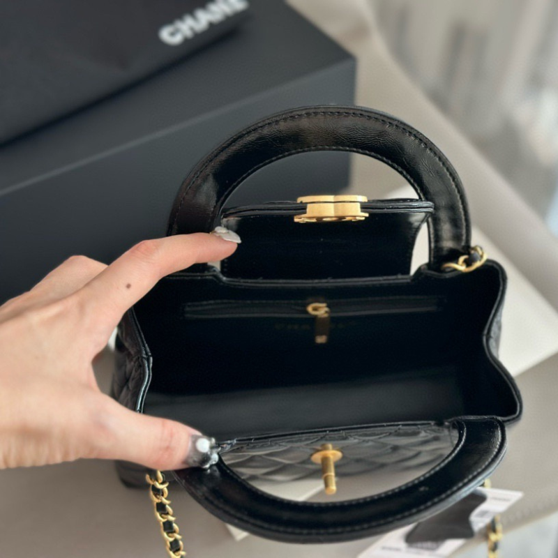 Chanel Kelly Mini Shopping Bag Black - Image 5