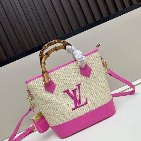 LV handbag - Image 5