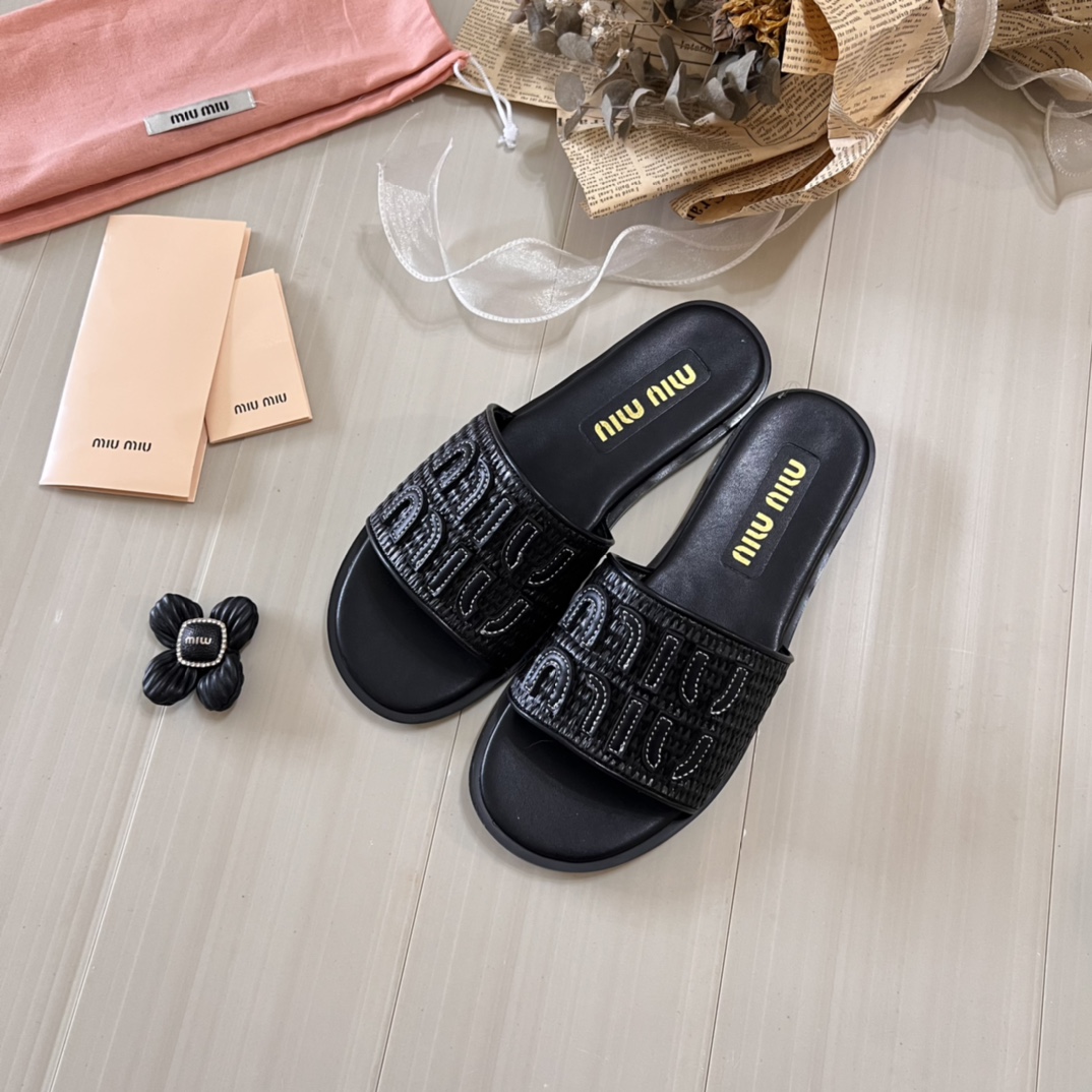 Miu Miu 26p Woven Flat Sandals - Image 3
