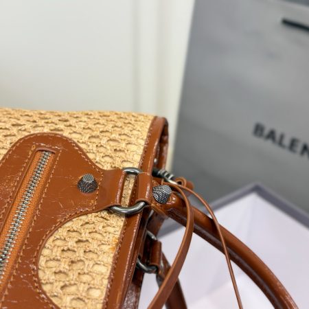 Balenciaga Straw Tote Bag - Image 10
