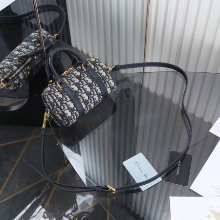 Dior Groove 17 Bag Nano - Image 4