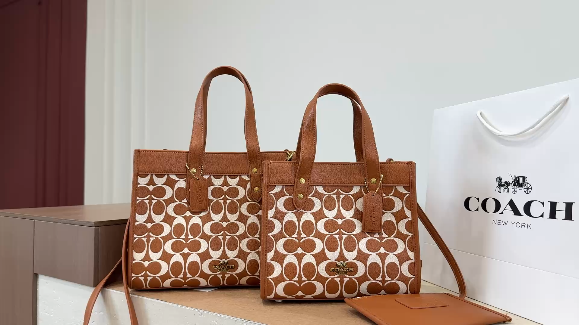 Coach Field Tote Bag - Image 1