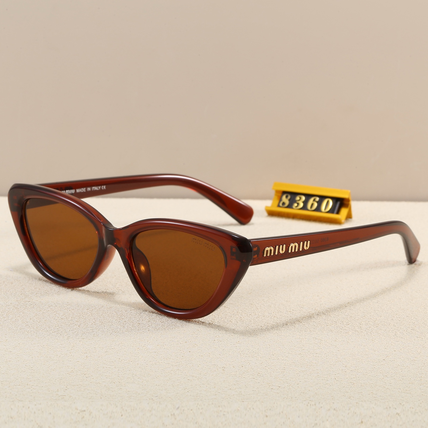 Chanel Fashionable Sunglasses - Image 4