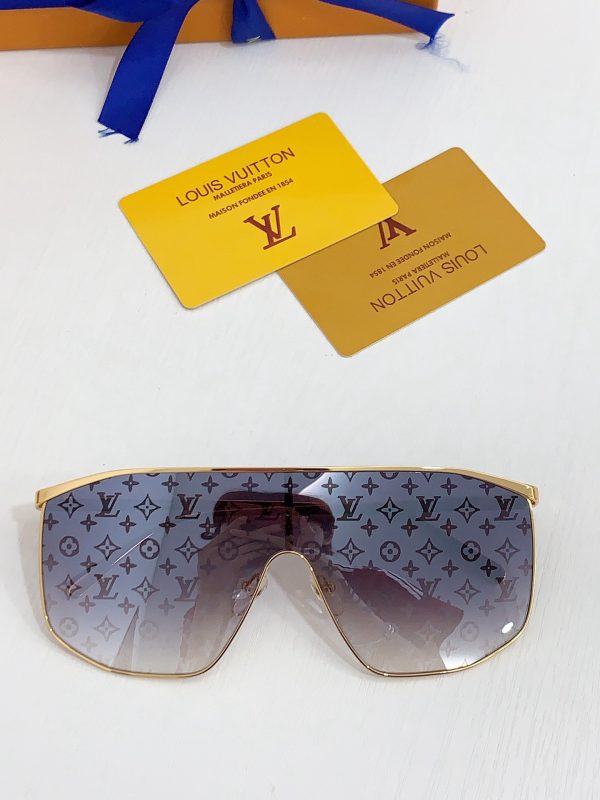 LV Fashionable Sunglasses