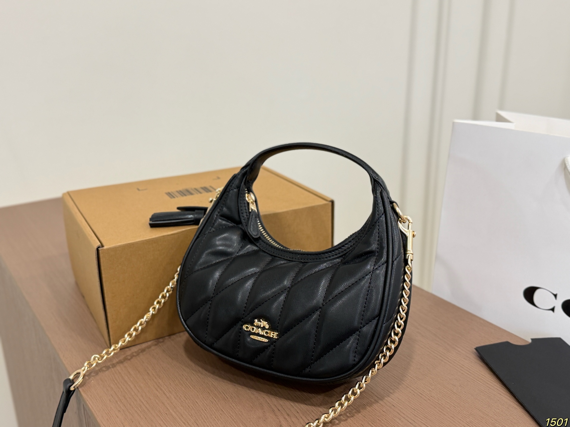 Coach Underarm Bag - Image 11