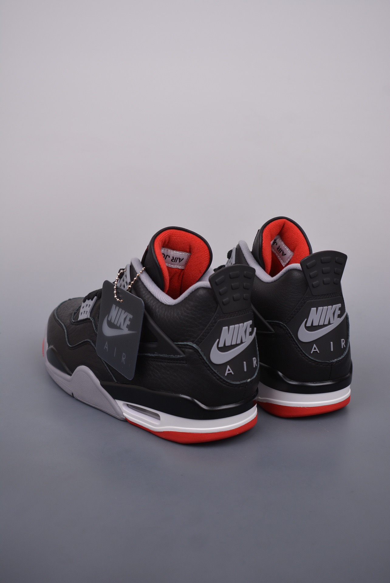 Air Jordan 4 Retro - Image 2