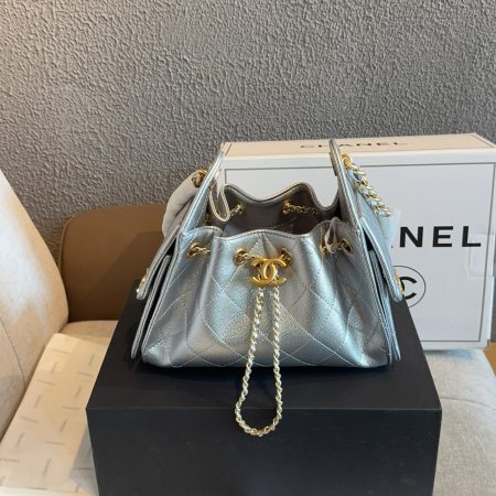 Chanel 25 Hobo Bag - Image 4
