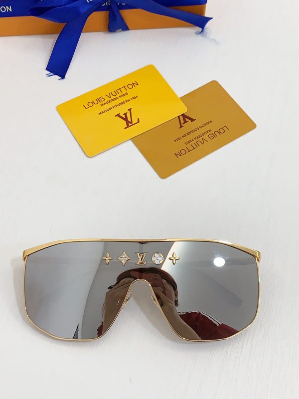 LV Fashionable Sunglasses
