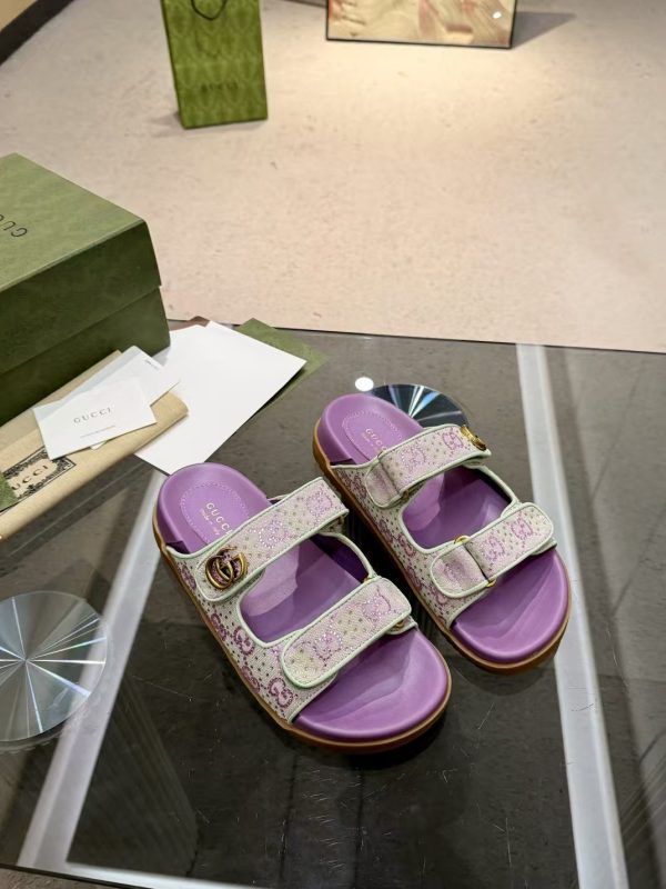 Gucci Sandal With Double G Canvas
