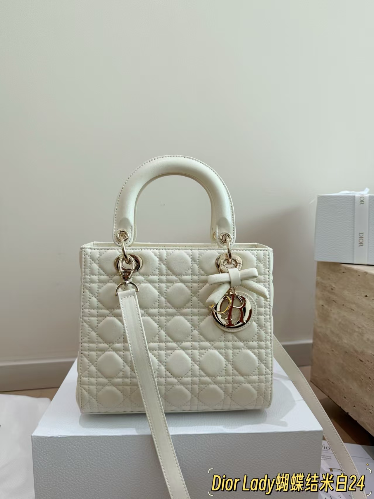 Dior Medium Lady Dior My ABC Dior Bag with bow - Image 6