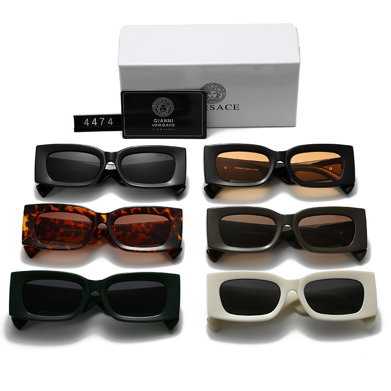 Versace Fashionable Sunglasses - Image 1