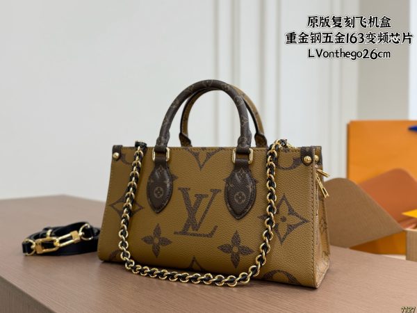LV OnTheGo Horizontal Jungle Tote