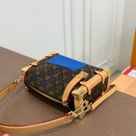 LV Trunk Eileen Gu Shoulder Bag - Image 6