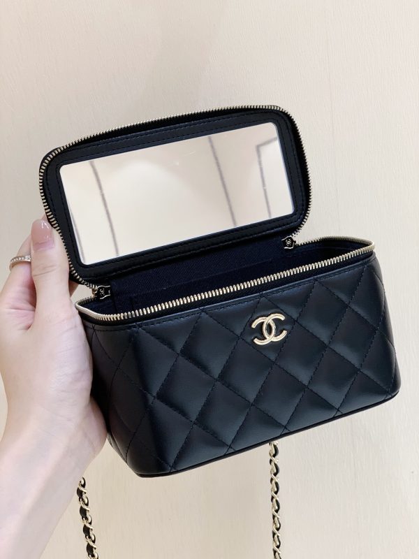 Chanel 2022 CC Makeup Box Top Quality