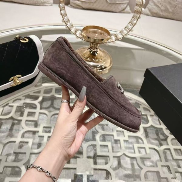 Chanel Loafers in Brown Suede