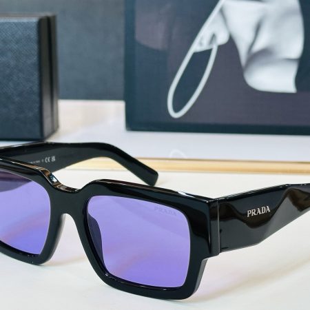 Prada Fashion Sunglasses - Image 4