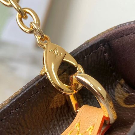 LV Wallet On Chain Lily - Image 7
