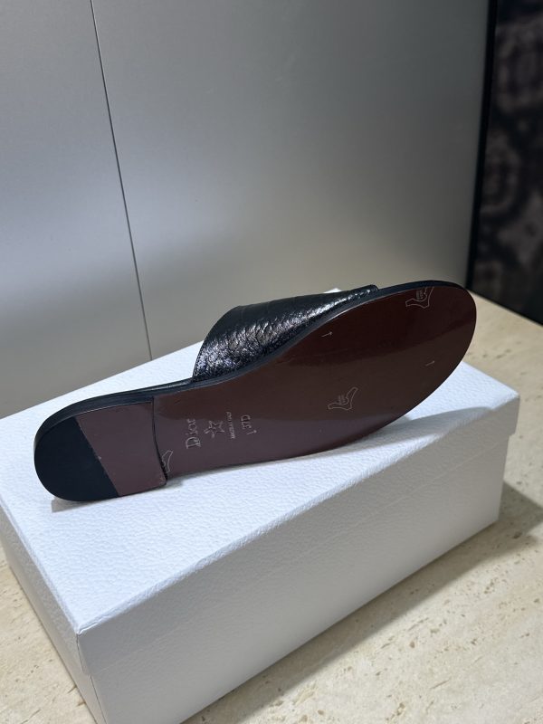 Dior CD Logo Slides Sandals