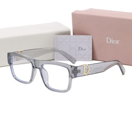 Dior Fashionable Sunglasses - Image 4