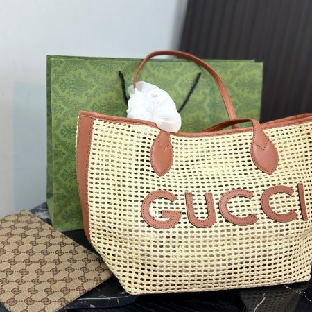 Gucci Straw Bag - Image 2