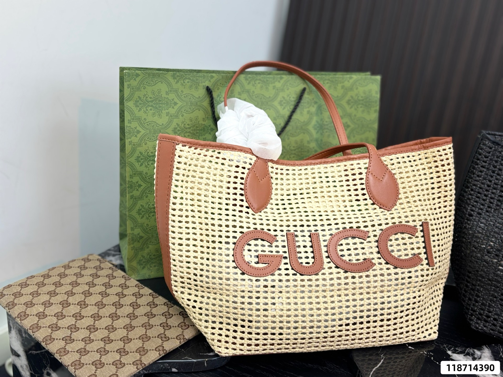 Gucci Straw Bag - Image 2