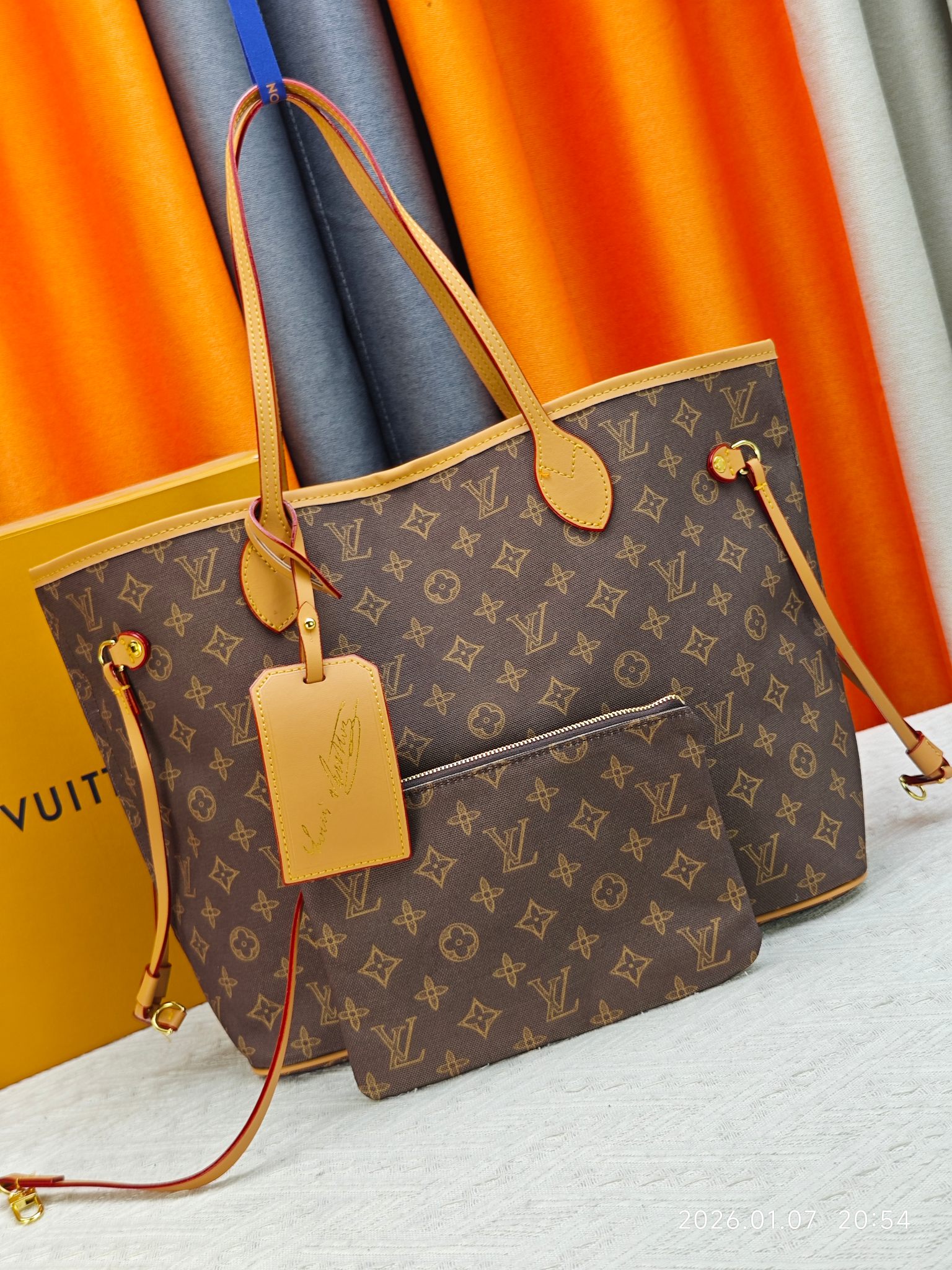 LV Neverfull Tote Bag New Collection - Image 3
