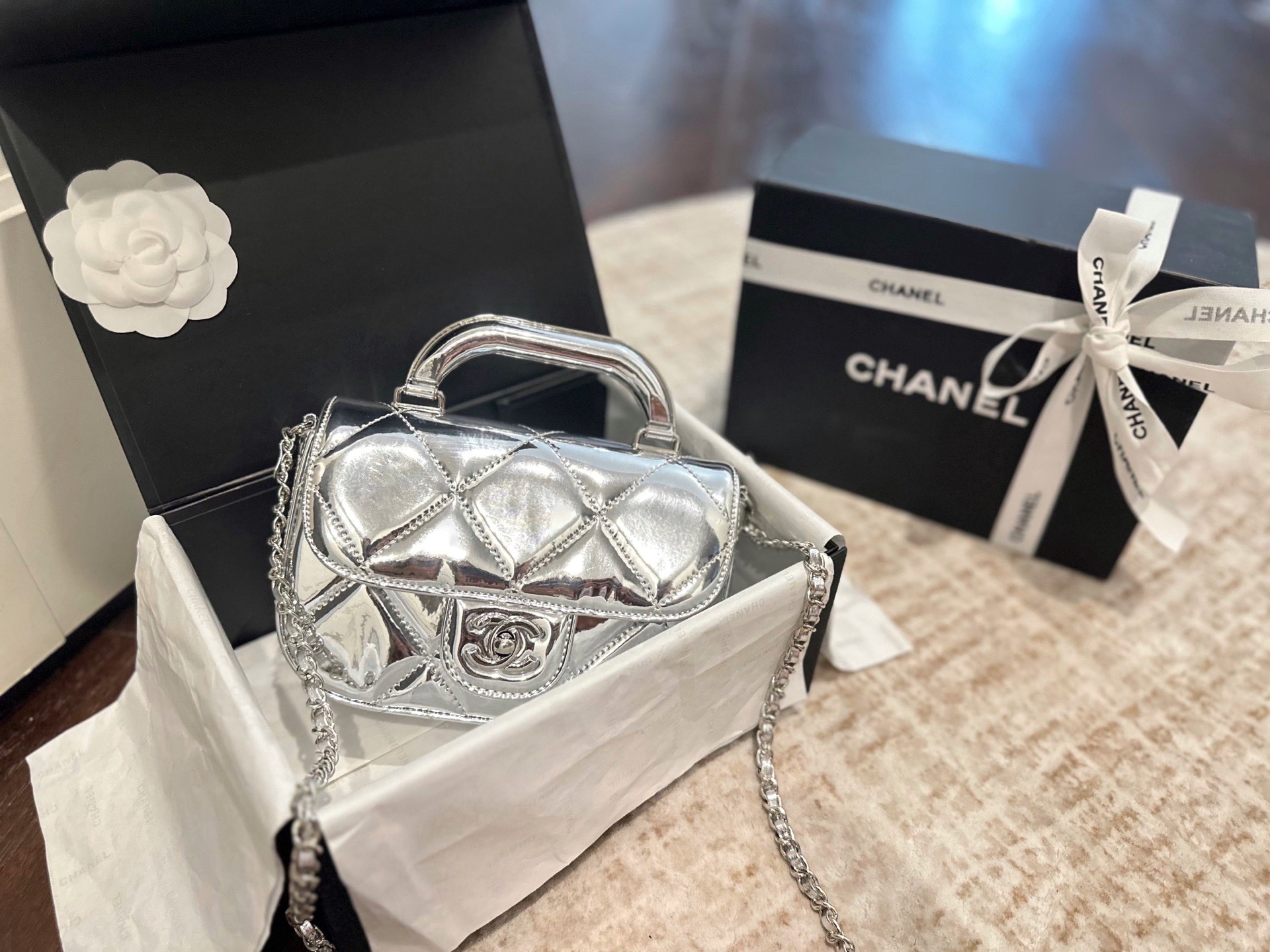 Chanel Small Clutch with Chain Bag - Image 3