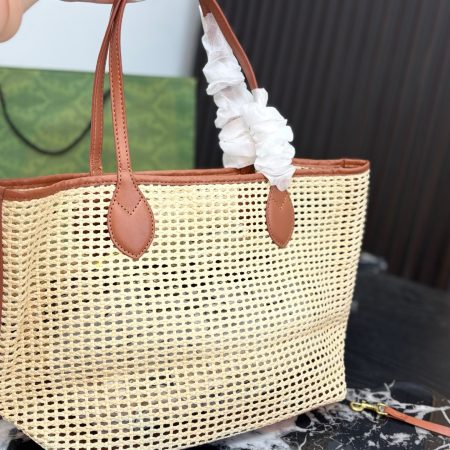 Gucci Straw Bag - Image 6
