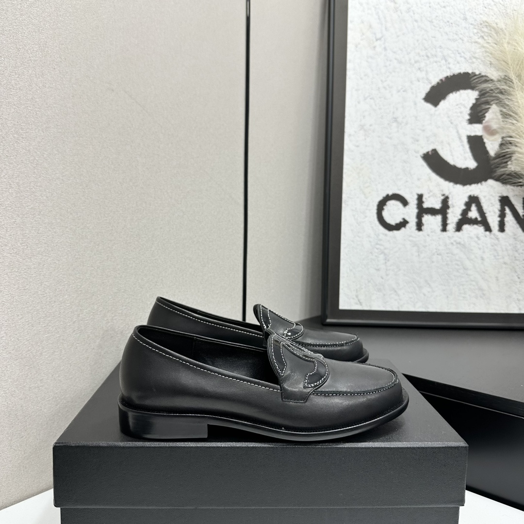 Chanel CC Loafers - Image 2