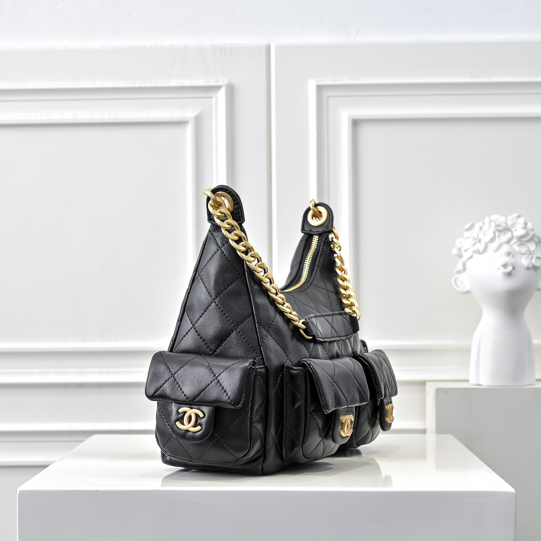 Chanel 25C Quilted Trendy Hobo Bag - Image 4