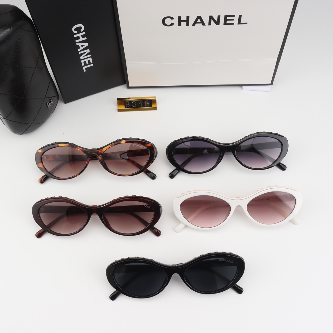 Chanel Fashionable Sunglasses - Image 1