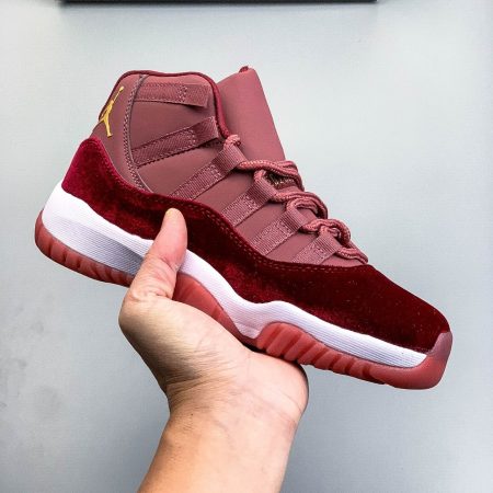 Air Jordan 11 Retro Sneakers