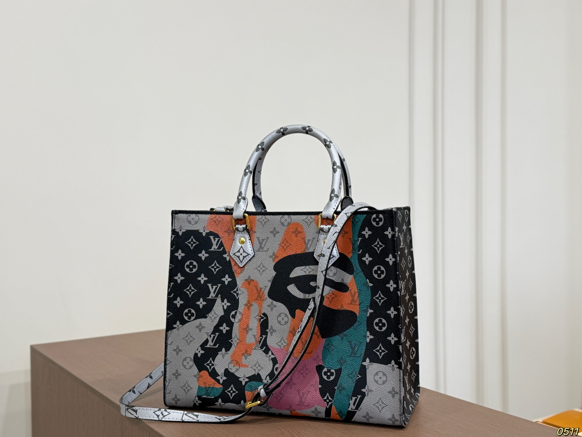 LV Tote Bag - Image 4