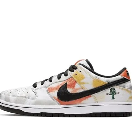 Dunk SB Low Pro QS “ Roswell Raygun"