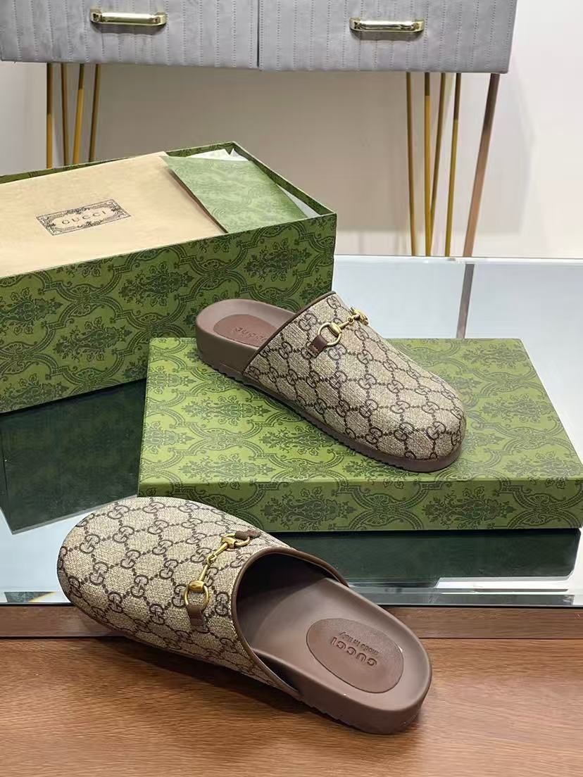 Gucci Horsebit mule in GG Supreme - Image 8