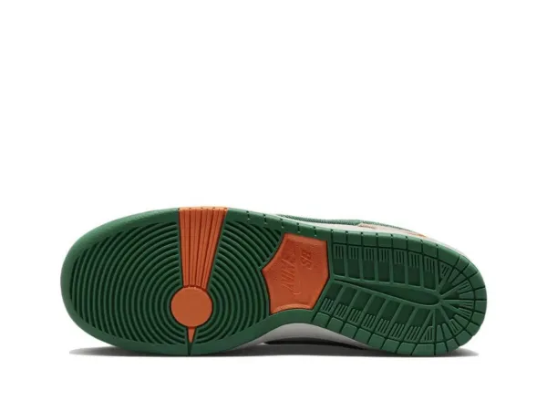 Jarritos x Nike Dunk SB Low "Phantom and Malachite"