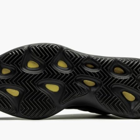 Yeezys 700 V3 “ Alvah" - Image 4