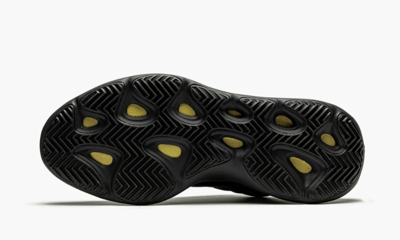Yeezys 700 V3 “ Alvah" - Image 4