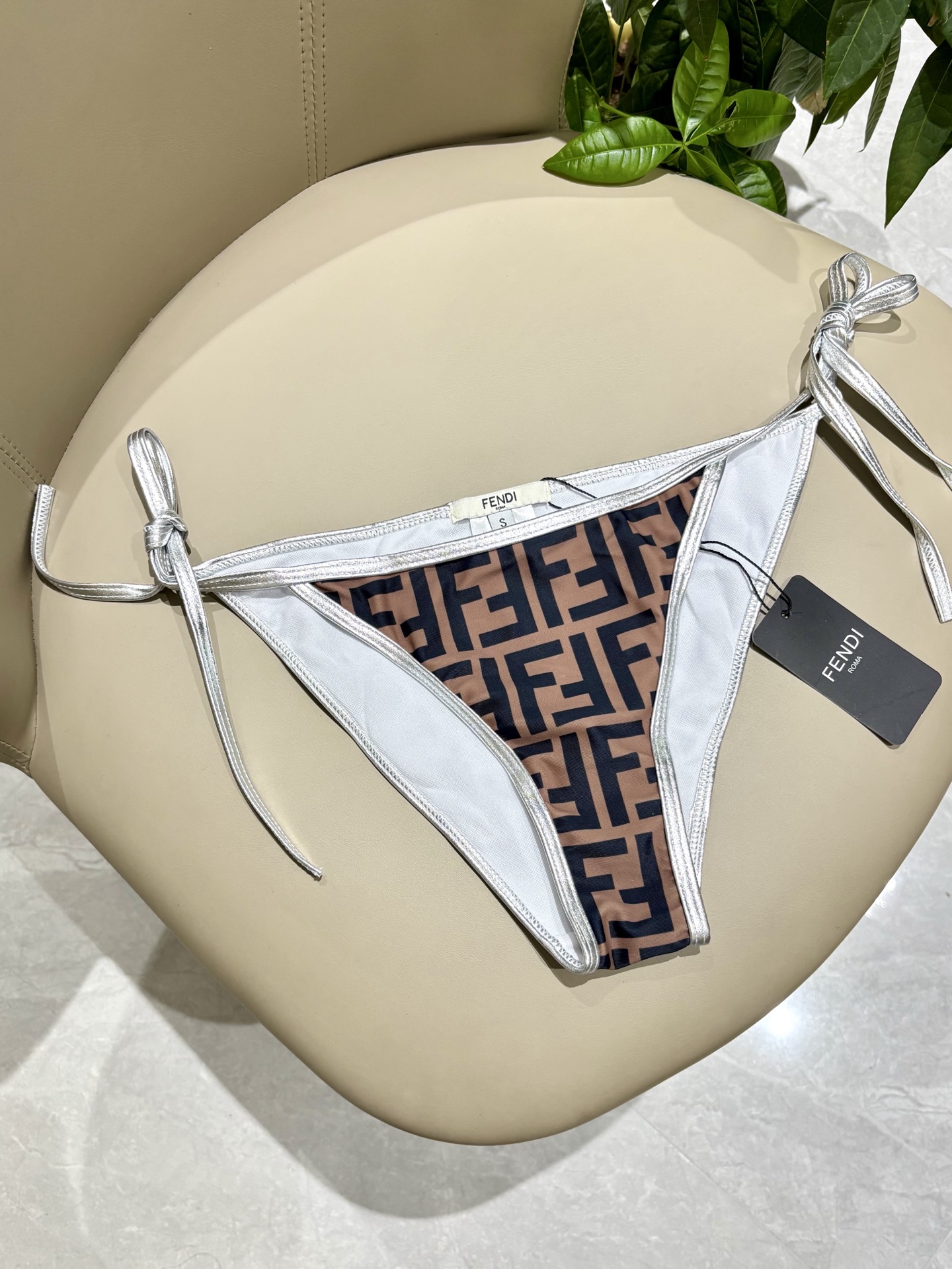 Fendi Two-Piece Swimsuit Swimwear - Image 10